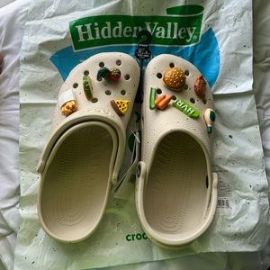 Hidden Valley Ranch x Crocs NWT